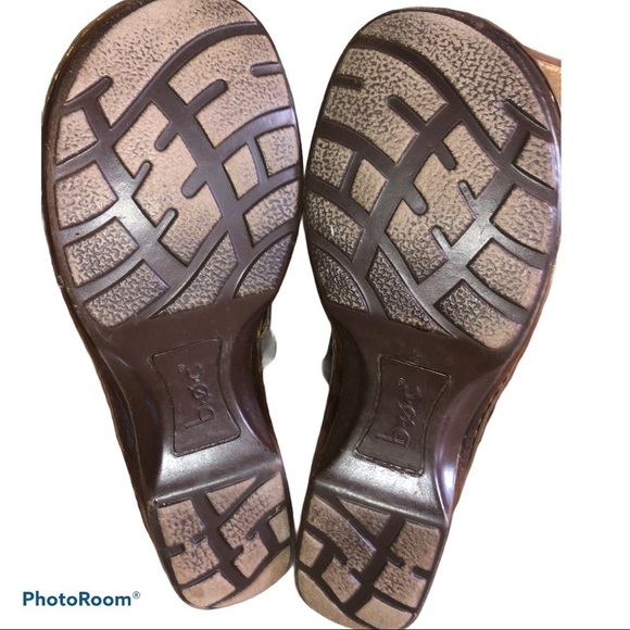 Boc patent leather “Margaret” clogs - Picture 6 of 8